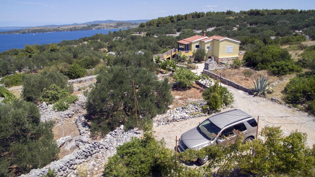 Holiday House Rusticana Sali, Dugi Otok Near Np Kornati Exterior foto